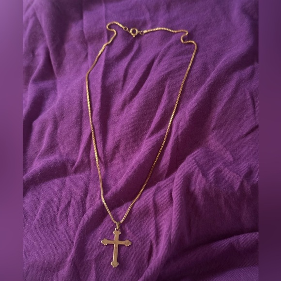 Gold Cross Pendant Necklace - Picture 5 of 7